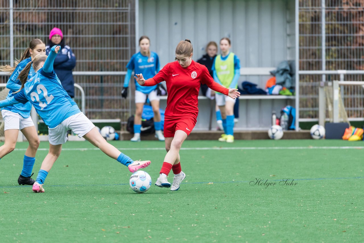 Bild 148 - wBJ VfL Pinneberg - Eimsbuettler TV2 : Ergebnis: 3:5